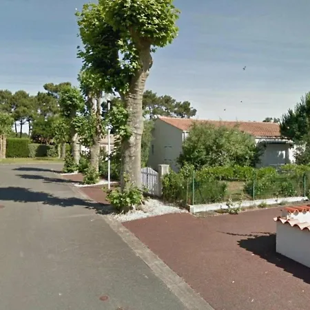 Hébergement de vacances Maison La Palmyre, 4 Pièces, 6 Personnes - Fr-1-305b-8 *
