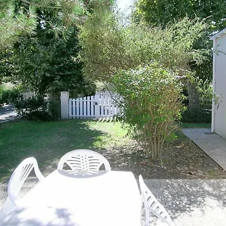 Hébergement de vacances Maison La Palmyre, 4 Pièces, 6 Personnes - Fr-1-305b-8 La Palmyre